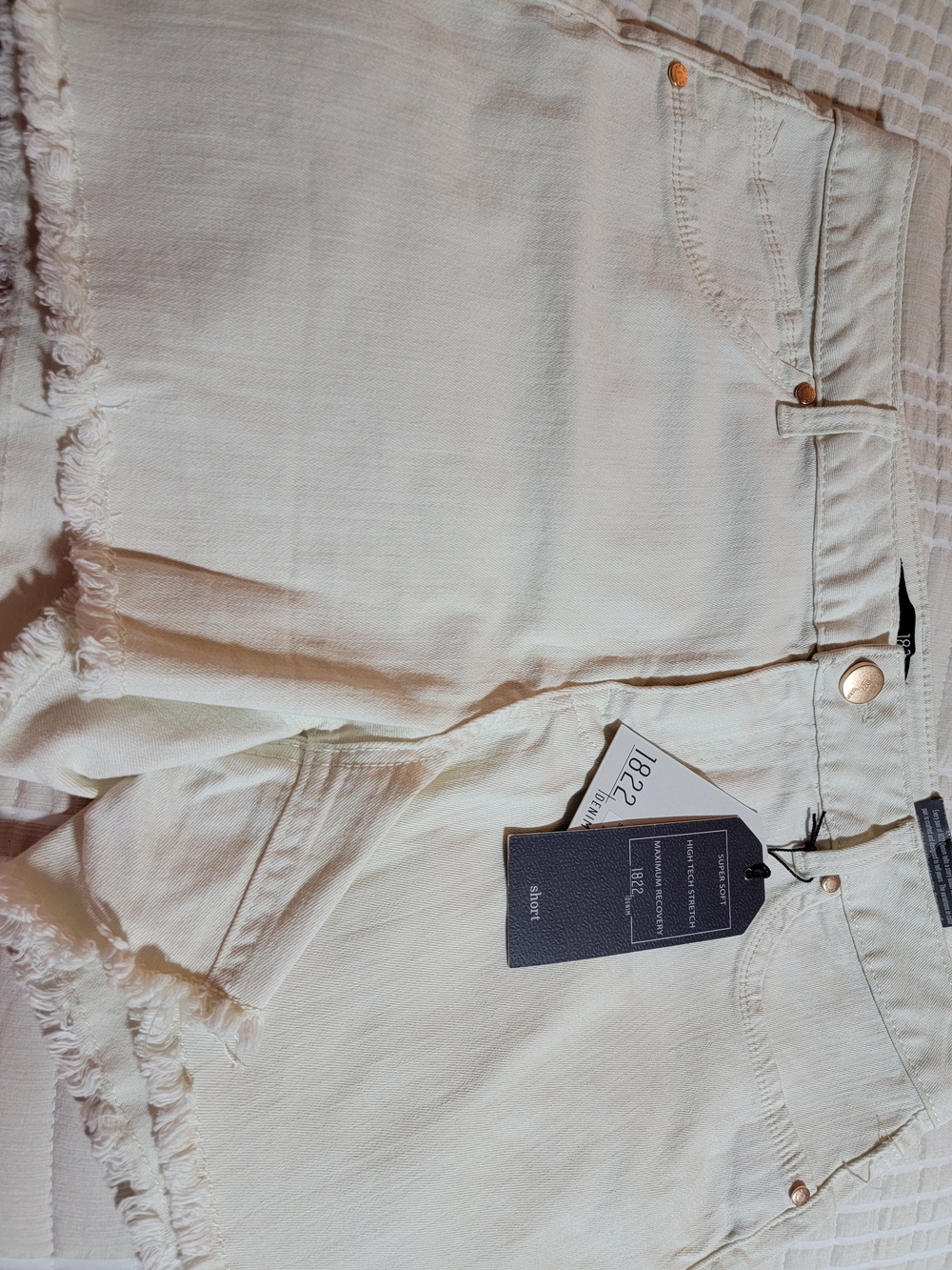 1822 Denim Off-White High Waist Frayed Hem Shorts